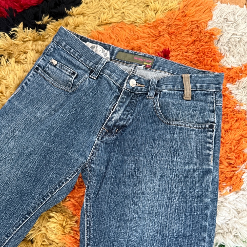 Y2K low rise jeans